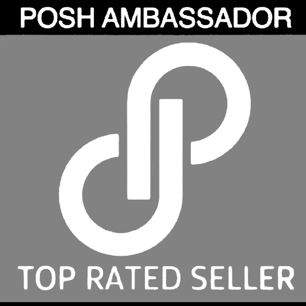 I am a Poshmark Ambassador 😁